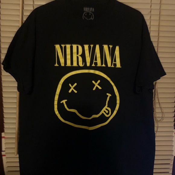 Nirvana graphic T-shirt smiley face sz XL - Picture 4 of 4